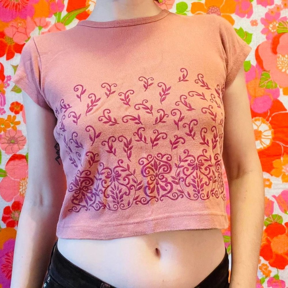 Vintage y2k boho print baby crop tee from xhileration in terracotta pink